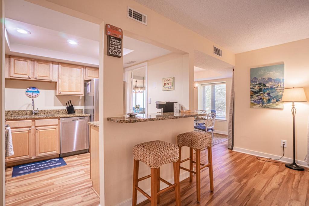 1686 Bluff Villas Renovated Sleeps 8 Walk To Salty Dog Sea Pines Хилтон-Хед-Айленд Экстерьер фото