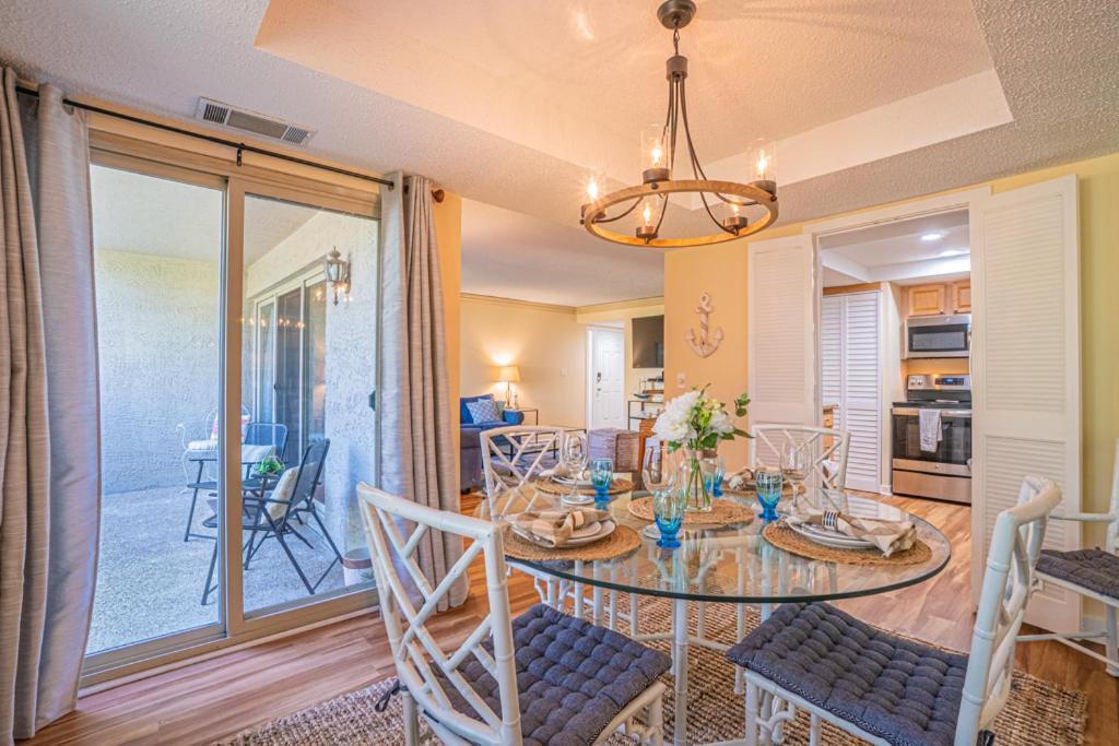 1686 Bluff Villas Renovated Sleeps 8 Walk To Salty Dog Sea Pines Хилтон-Хед-Айленд Экстерьер фото